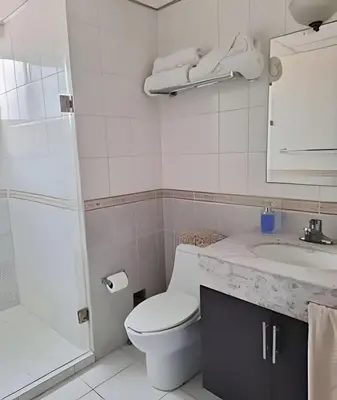Plano de Departamento frente a la playa con Alberca