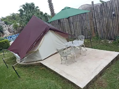 Jardín al aire libre en Glamping Campamento Cuetzalan