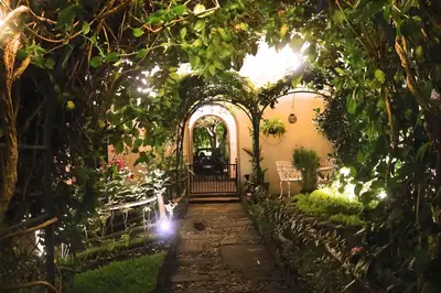 Jardín al aire libre en Villa de Lena