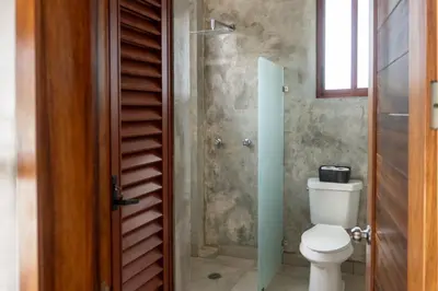Un baño de Casa Ninfa