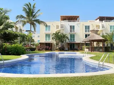 Piscina en o cerca de STORM DELUX