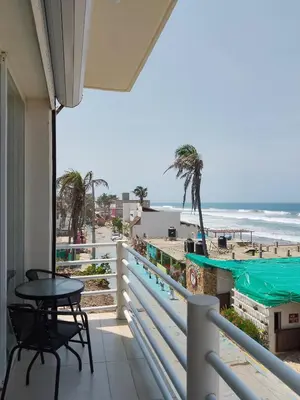 Vista general del mar o vista desde el hostal o pensión