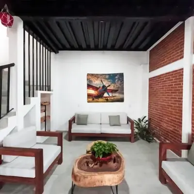 Hermosa casa del atardecer de Teques