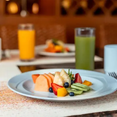 Comida en o cerca de este hotel