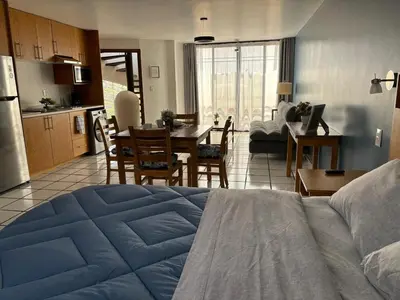 Una cocina o zona de cocina en El Encanto Lofts
