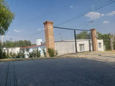 Edificio en el que se encuentra el hostal o pensión