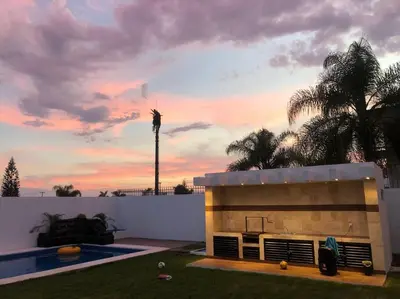 Amanecer o atardecer desde la casa o chalet o alrededores