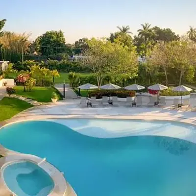 Xhiara Hotel