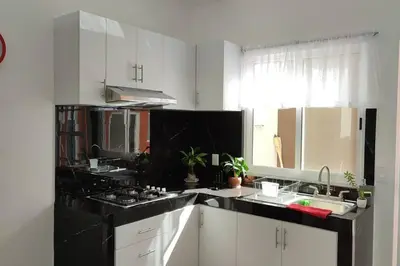 Una cocina o zona de cocina en CASA MYAA, casa para noche, día, fin de semana, semana y mes