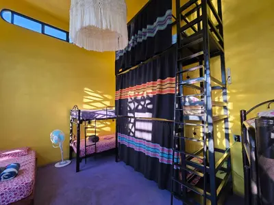 Cama o camas de una habitación en Confetti Pool Club