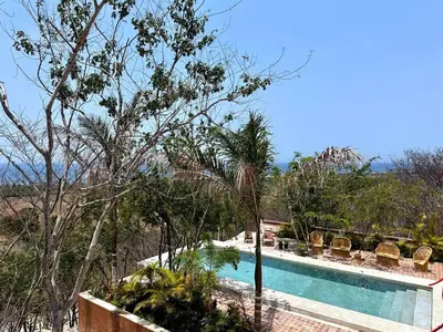 Piscina en o cerca de Casa Chiquilluma