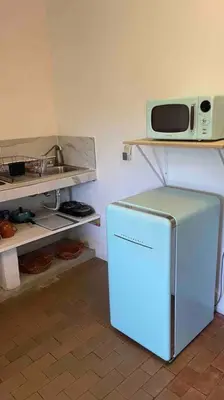 Una cocina o zona de cocina en Lovely one bedroom apartment surrounded by nature