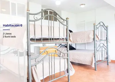 Cama o camas de una habitación en Spacious Cuernavaca House 14 Guests Pool & Grill