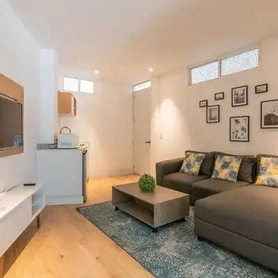 Stylish Quiet Studio