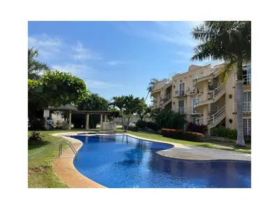 Piscina en o cerca de Departamento completo en Acapulco Diamante