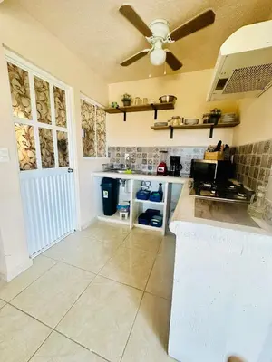 Una cocina o zona de cocina en Departamento completo en Acapulco Diamante