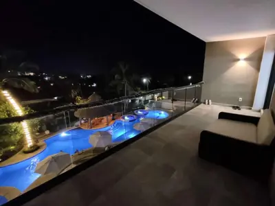 Piscina en o cerca de Acapulco Brake Rental