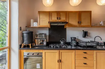 Una cocina o zona de cocina en Casa Aluna - Oasis in Mountain - Premium 3 bedroom Villa in Tepoztlán with WiFi