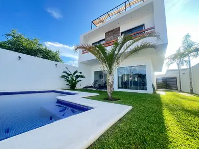 Piscina en o cerca de Casa VillaTeques alberca jacuzzi