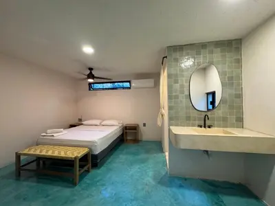 Un baño de La puntaSurf