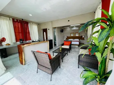 Una cocina o zona de cocina en Villa Coco Mare Suite 1