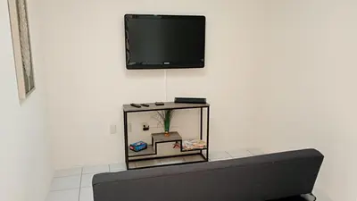 Una televisión o centro de entretenimiento en Casa Alcatraz con Alberca, Cuernavaca Morelos