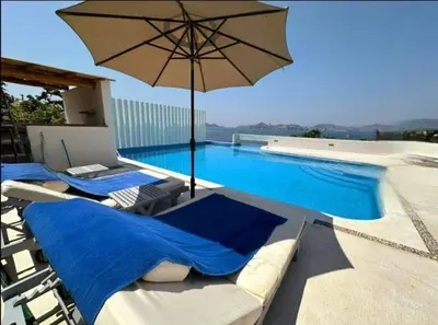 Piscina en o cerca de Villa MAJUM Acapulco