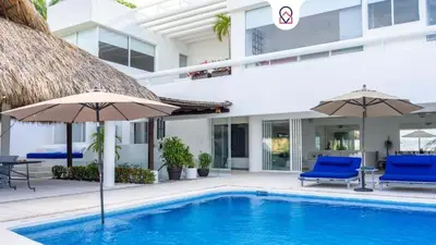 Piscina en o cerca de Villa MAJUM Acapulco