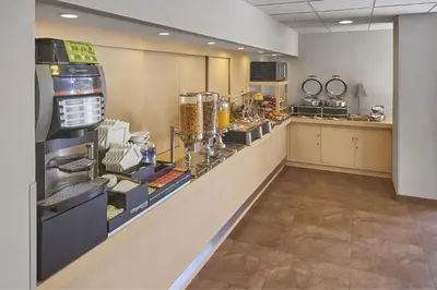 Una cocina o zona de cocina en City Express by Marriott Apizaco