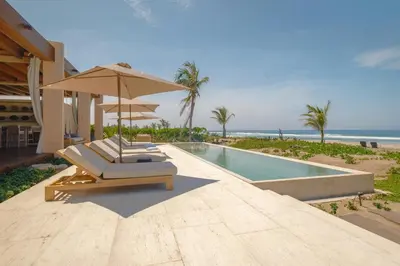 Piscina en o cerca de ONTO House Puerto Escondido
