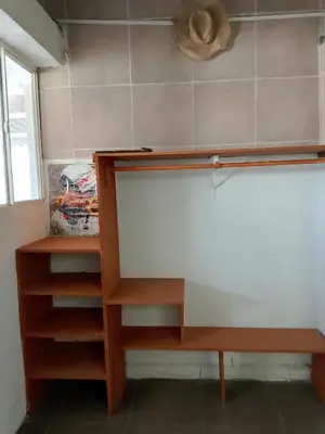 Litera o literas de una habitación en Bien ubicado, cerca de todo