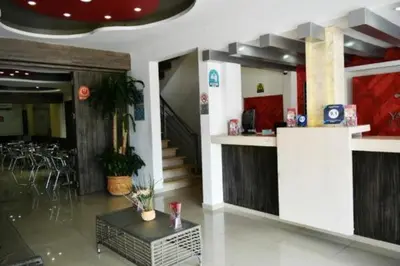 Un restaurante o sitio para comer en Yakar