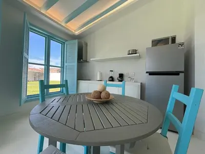 Una cocina o zona de cocina en Casa Playa Infinita