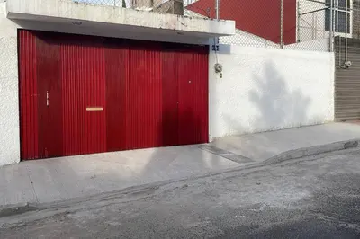 Plano de CASA MERiTHIA, Céntrica Casa Ejecutiva