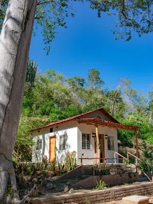 Edificio en el que se encuentra el camping