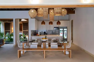 Plano de Casa Zaa - La Flia Beachfront Luxury