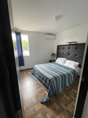 Cama o camas de una habitación en Cómodo Depto frente a plaza Américas Xalapa Ver