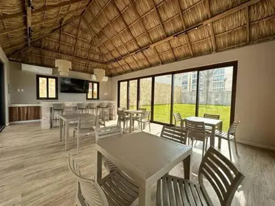 Plano de Departamento acogedor con vista al mar y alberca