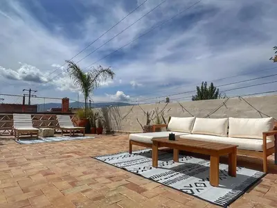 Plano de Casa Escorpión Oaxaca · · Handmade in Oaxaca · A/C · Patio · Rooftop ·