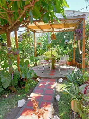 Jardín al aire libre en Casa HecAny