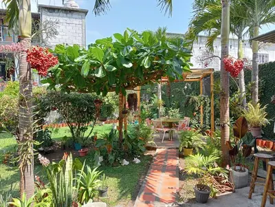 Jardín al aire libre en Casa HecAny