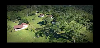 Paisaje cerca de este camping