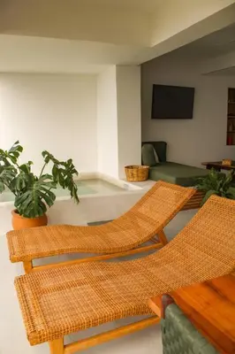 Una televisión o centro de entretenimiento en The Views Jungle 202 Puerto Escondido