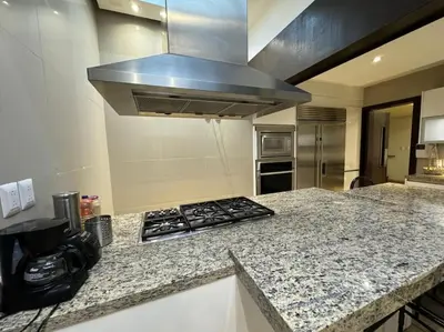 Una cocina o zona de cocina en Casa La Loma