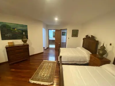 Plano de Casa entre árboles