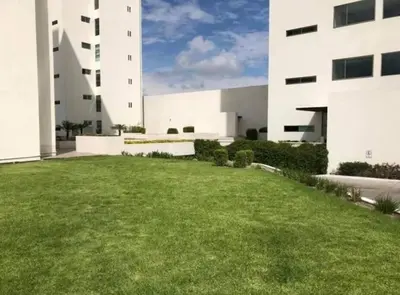 Jardín al aire libre en Blue Towers Piso 9 - Departamento Moderno en Puebla