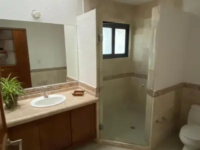 Un baño de Casa ideal para familias o grupos