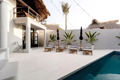 Piscina en o cerca de Casa Nopal-Private Pool, Chic, Steps from Beach