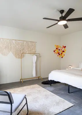 Cama o camas de una habitación en Casa Lumos - Minimalist Comfort Suites in Centro Historico