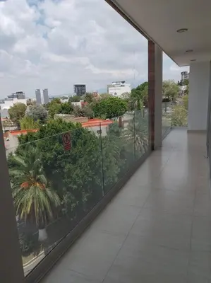 Un balcón o terraza de Apartamento de lujo Col La Paz 201